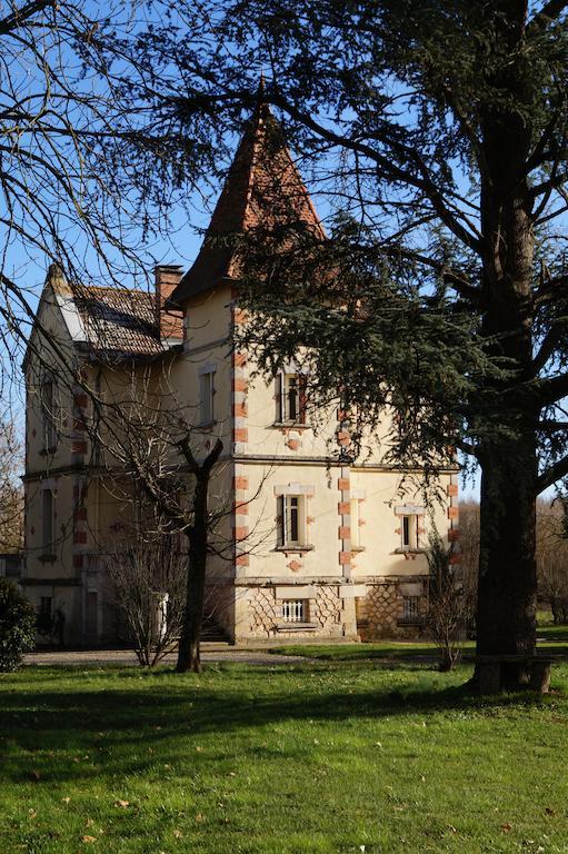 Petit Chateau Le Piot Bed and Breakfast Fleurance Esterno foto